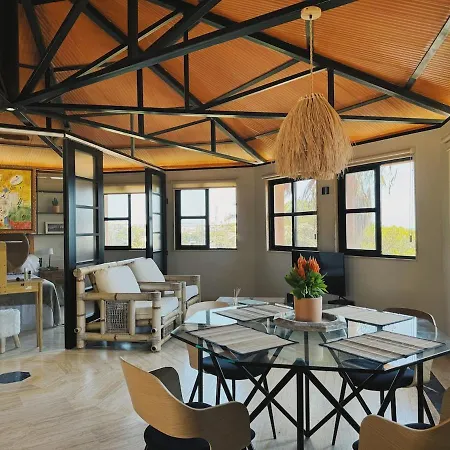 Duplex In With Pool Apartment *