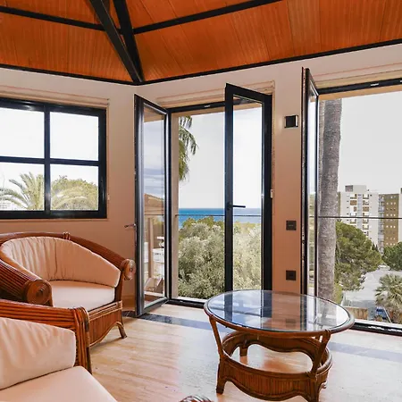 Duplex In With Pool Lägenhet